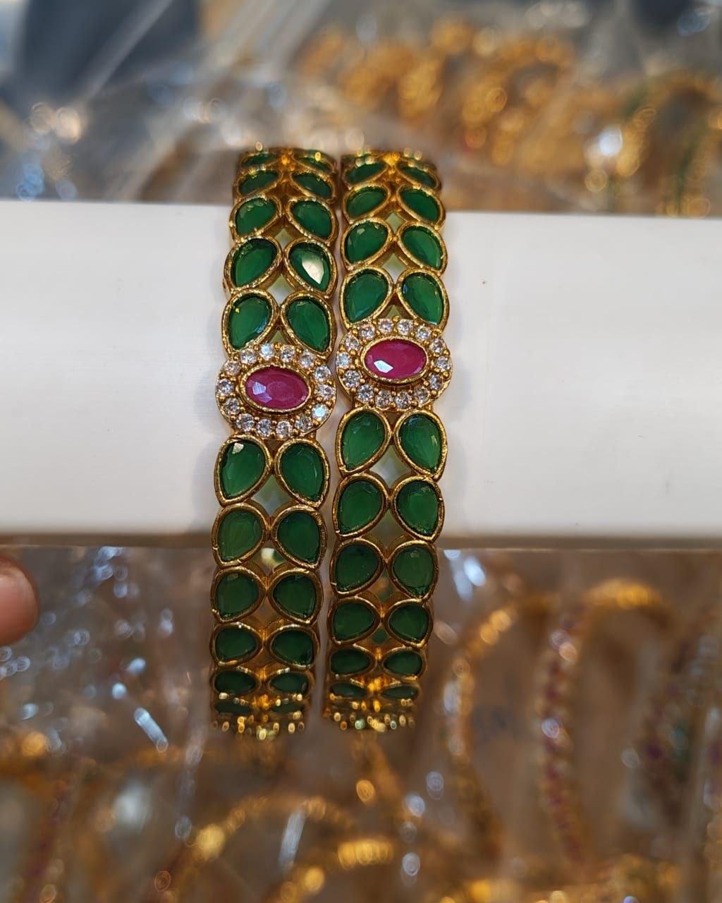 Emerald Green & Ruby Antique Gold Bangles